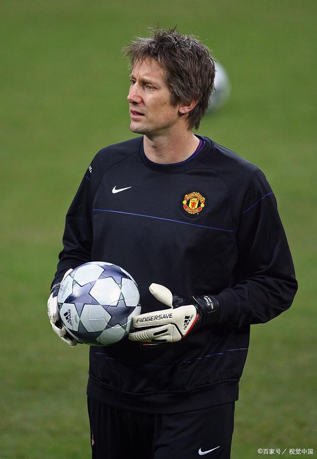 开云体育官网入口-转会期拜仁慕尼黑调整名单以备亚冠；刷新队史纪录环节打磨；管理层满意；身体对抗强度拉满的简单介绍